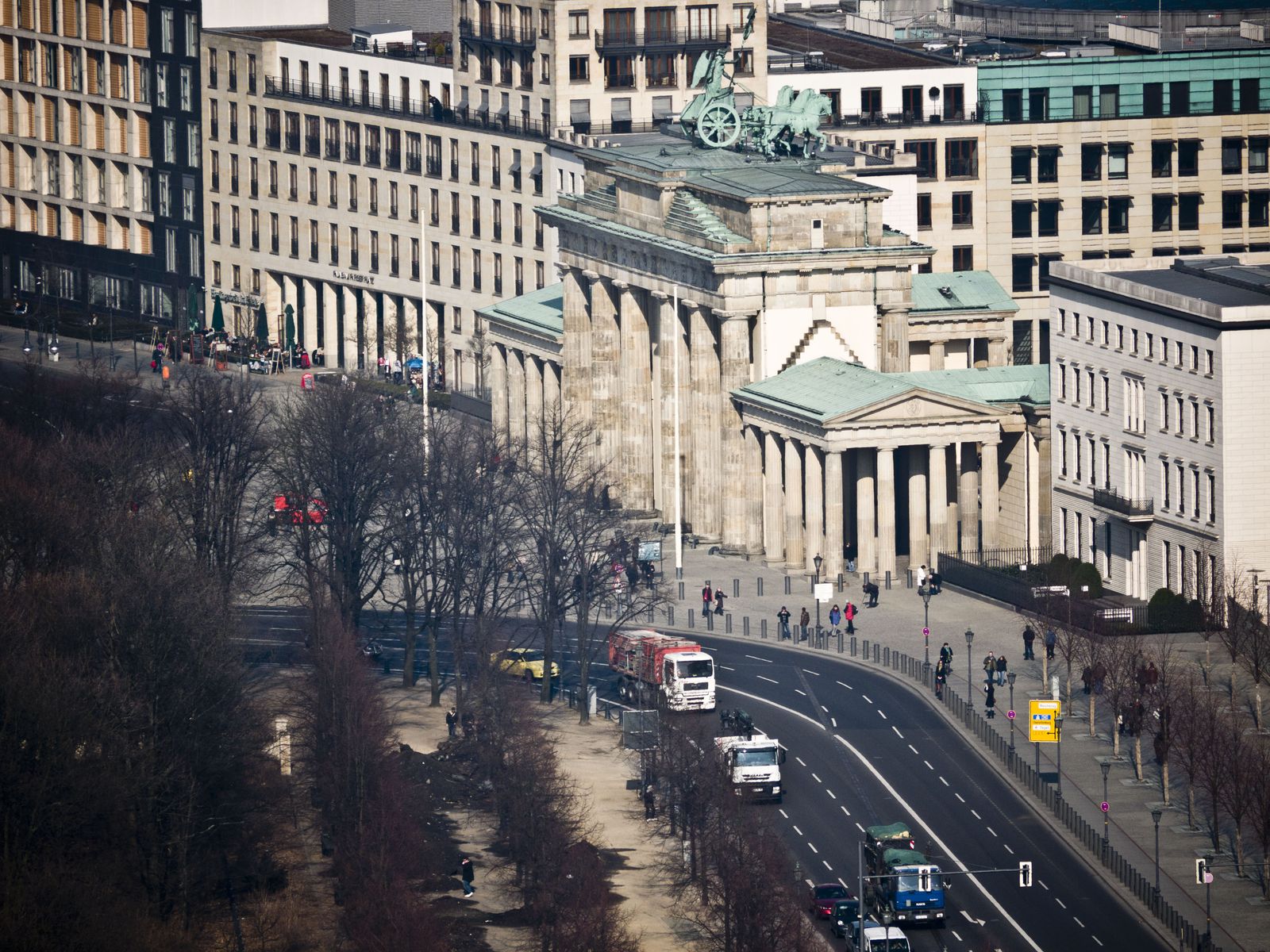 Berlin-Brandenburger Tor-rechts